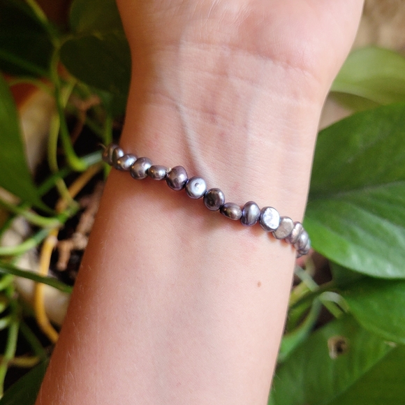 Vintage Genuine Black Pearl Beaded Stretch Bracelet - Picture 5 of 7